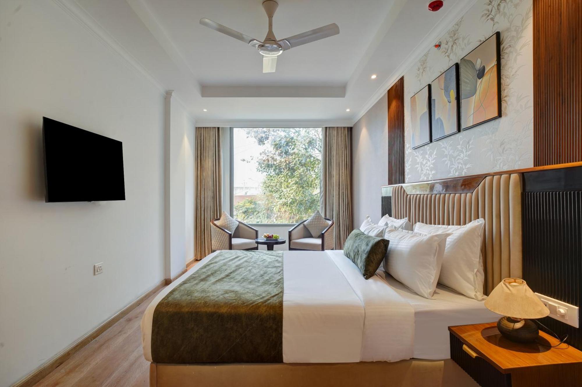 King Room