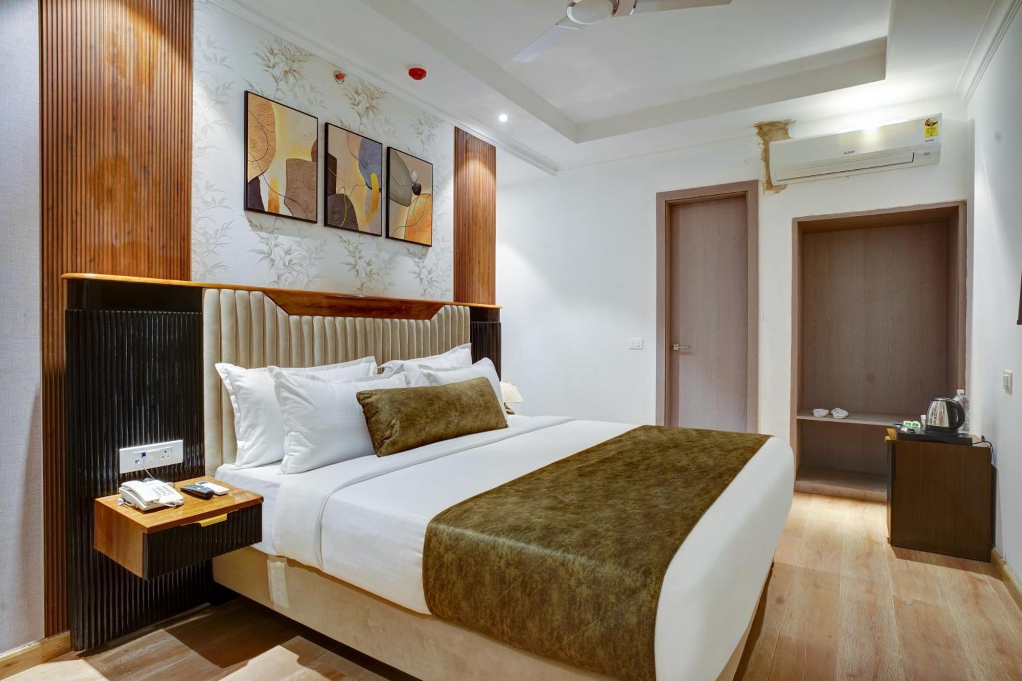 King Room